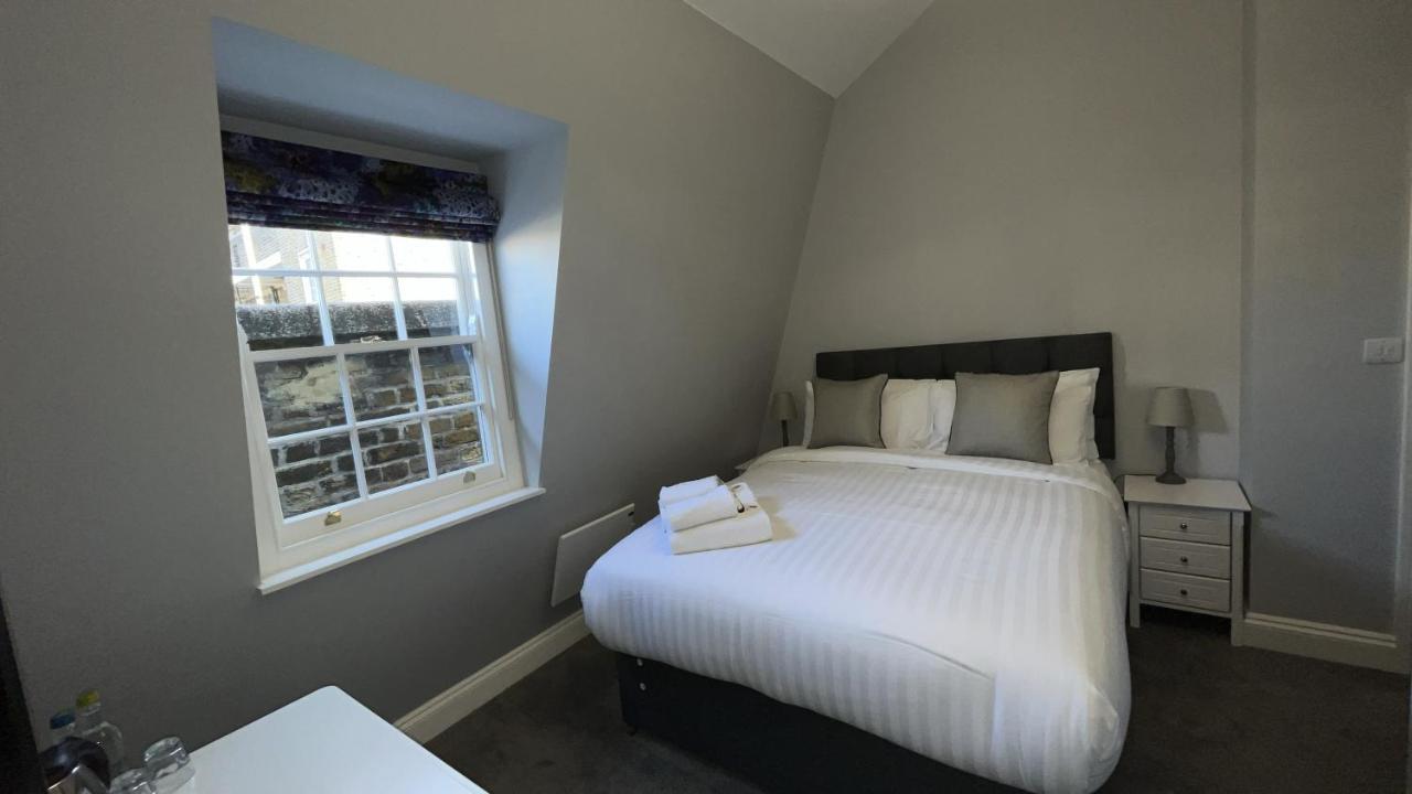 Dockers Inn Londra Dış mekan fotoğraf
