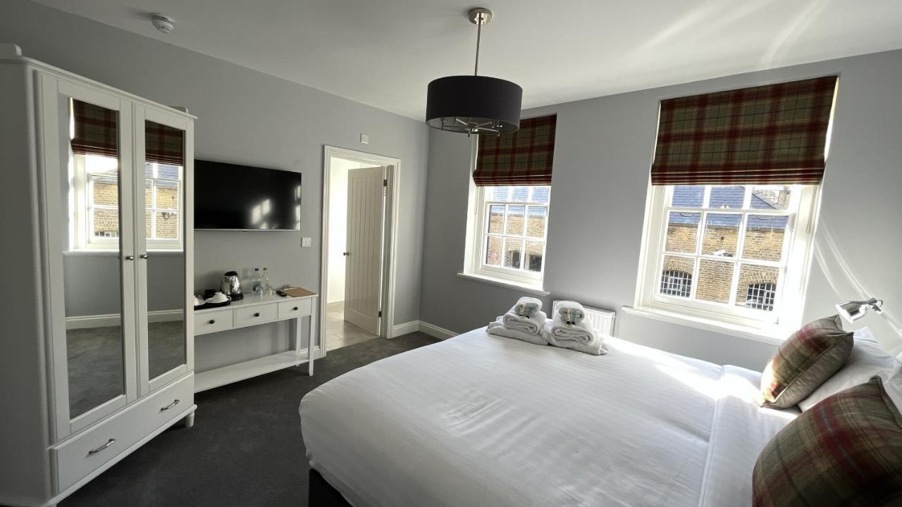 Dockers Inn Londra Dış mekan fotoğraf