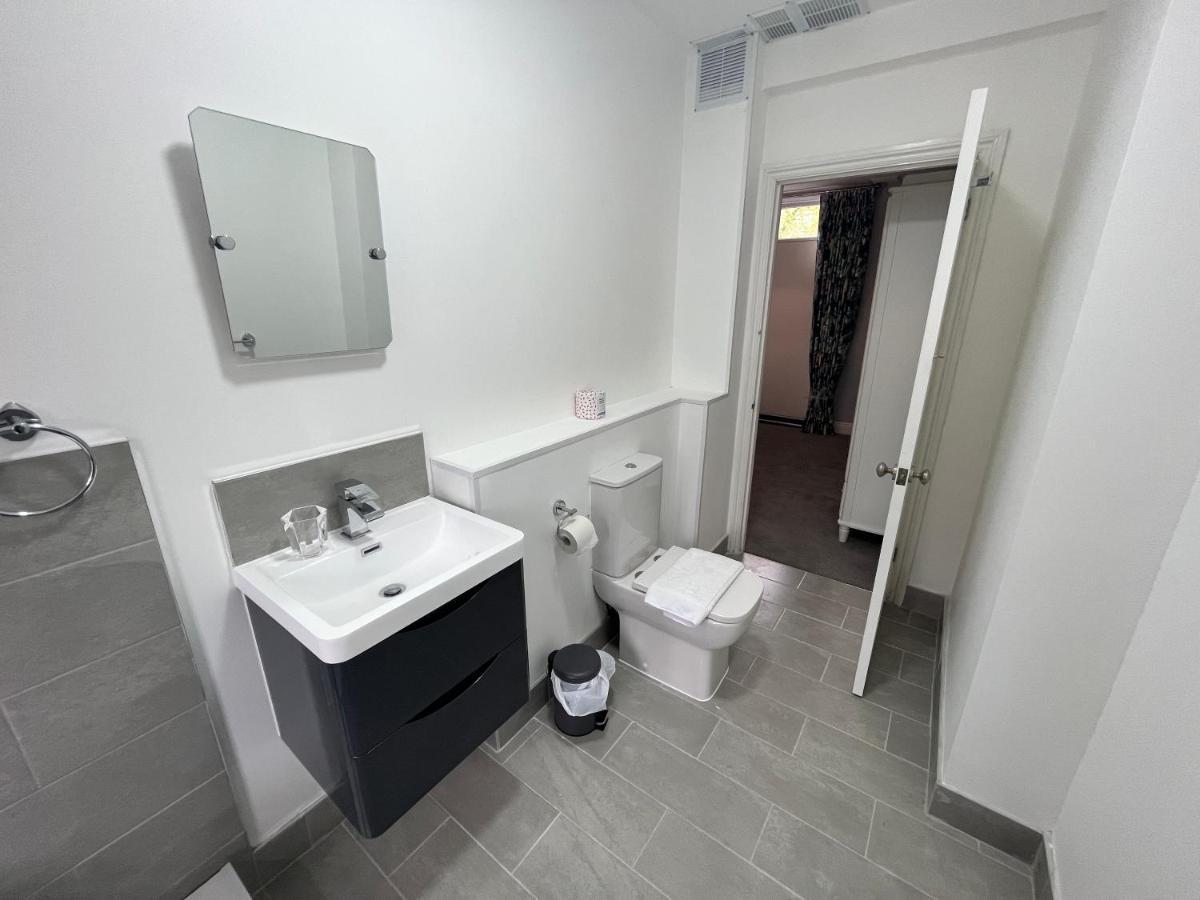 Dockers Inn Londra Dış mekan fotoğraf